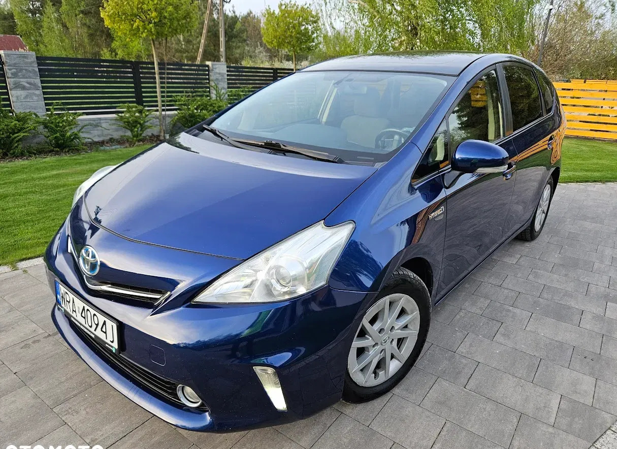 pionki Toyota Prius+ cena 49800 przebieg: 280000, rok produkcji 2013 z Pionki